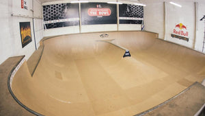 Welcome Skateboarding "The Bowl"