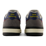 New Balance 306 CYZ Castlerock/NB Navy vista de talones