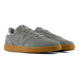 New Balance 440 V2 GGM Grey/Gum vista tres cuartos
